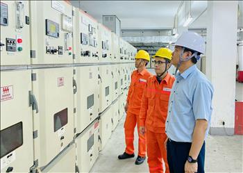 Công ty Nhiệt điện Uông Bí sản xuất được hơn 2 tỷ KWh điện trong 6 tháng đầu năm